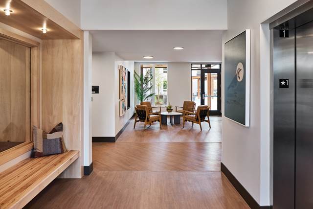 Studio apartment at Crescent Court Apartments in Portland, OR